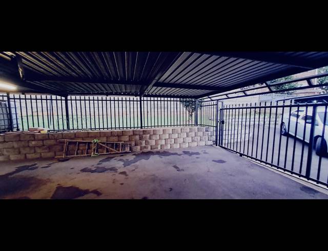 3 BEDROOM FREESTANDING FOR SALE IN NEWHOLME